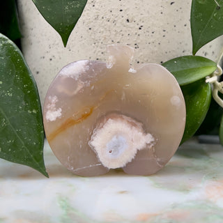 Apfel_mit_pinkem_Amethyst