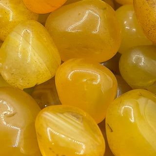 Achat Gelb Trommelstein